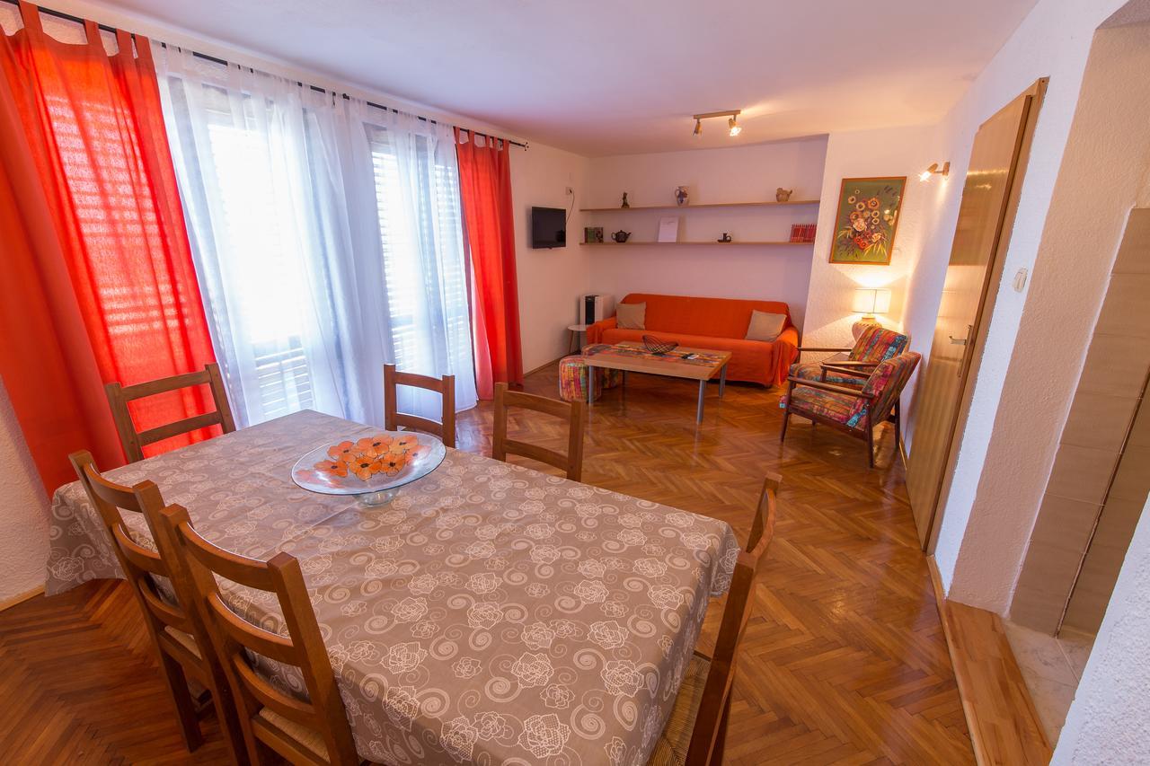 Stella Maris Accommodation Кленовица Экстерьер фото