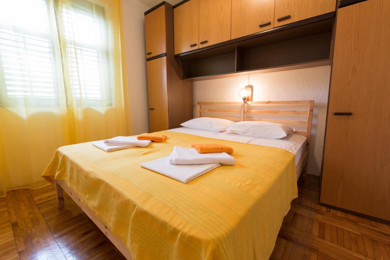 Stella Maris Accommodation Кленовица Экстерьер фото
