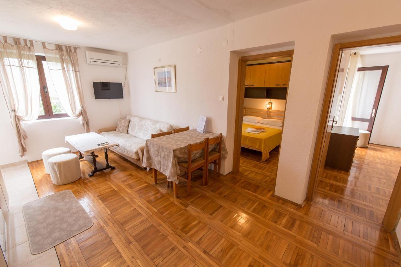 Stella Maris Accommodation Кленовица Экстерьер фото